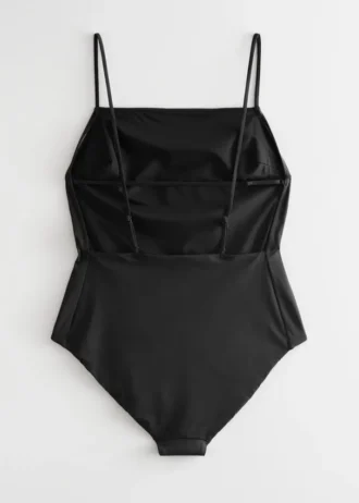 Maillot de bain à bretelles et dos nu