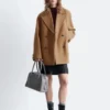 Manteau en laine ajusté