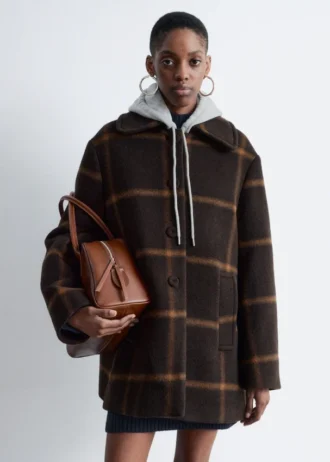 Manteau en laine coupe trapèze