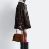 Manteau en laine coupe trapèze