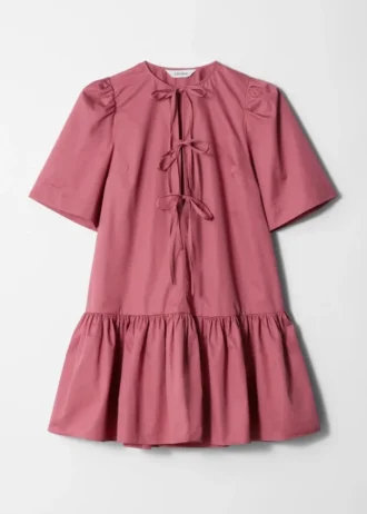 Mini-robe à basque
