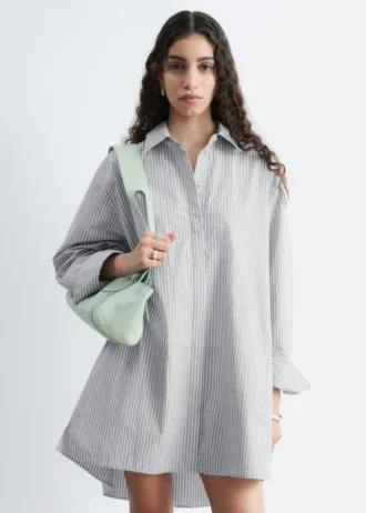 Mini-robe chemise oversize