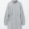 Mini-robe en jersey à col roulé