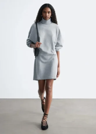 Mini-robe en jersey à col roulé