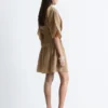 Mini-robe à manches courtes froncée