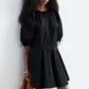 Mini-robe à manches volumineuses