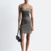 Mini-robe nuisette en satin