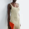 Mini-robe nuisette en satin
