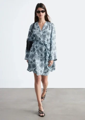 Mini-robe portefeuille à fleurs