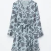 Mini-robe portefeuille à fleurs