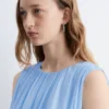 Mini-robe sans manches à volants