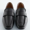 Mocassins en cuir à bout carré