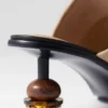 Mules en cuir ornées de perles