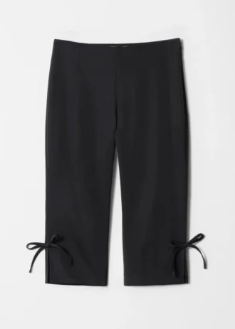 Pantalon capri à rubans