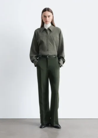 Pantalon droit à plis marqués