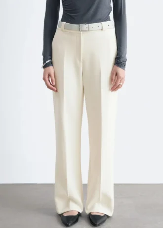 Pantalon droit à plis marqués