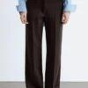 Pantalon droit à plis marqués