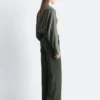 Pantalon droit à plis marqués