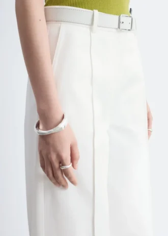 Pantalon en coton à plis marqués