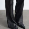 Pantalon en cuir évasé
