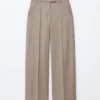 Pantalon en laine à plis marqués