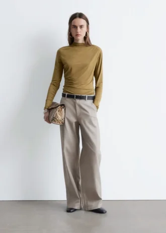 Pantalon en sergé à jambes larges