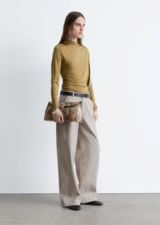 Pantalon en sergé à jambes larges