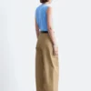 Pantalon à jambes larges et plis