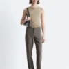Pantalon sur mesure à plis marqués