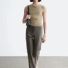 Pantalon sur mesure à plis marqués