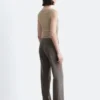 Pantalon sur mesure à plis marqués