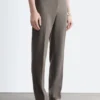 Pantalon sur mesure à plis marqués