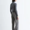 Pantalons évasés à plis marqués