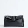 Pochette en cuir souple
