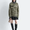Pull à col en V en mélange de mohair