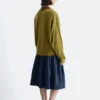 Pull en laine mérinos à col en V
