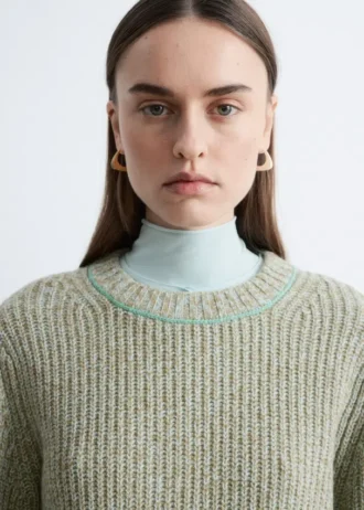 Pull en laine mérinos à mailles contrastées