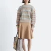 Pull en maille à empiècements rayés