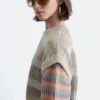 Pull en maille à empiècements rayés