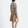 Pull en maille à empiècements rayés