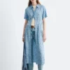 Robe chemise plissée à la taille