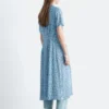 Robe chemise plissée à la taille
