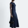 Robe longue ajustée en satin