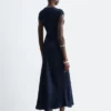 Robe longue ajustée en satin