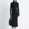 Robe longue en maille côtelée