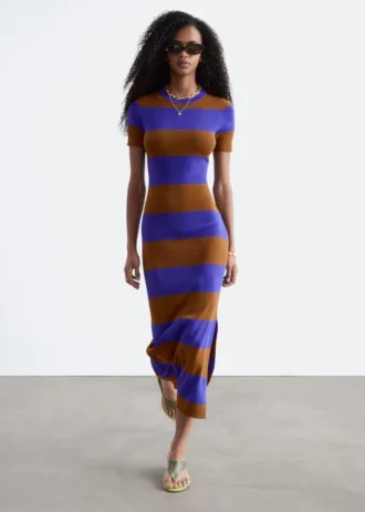 Robe longue en maille côtelée