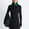 Robe longue en maille côtelée