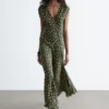 Robe longue en soie à col en V