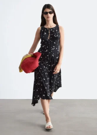 Robe longue en soie à motifs floraux