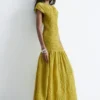 Robe longue smockée